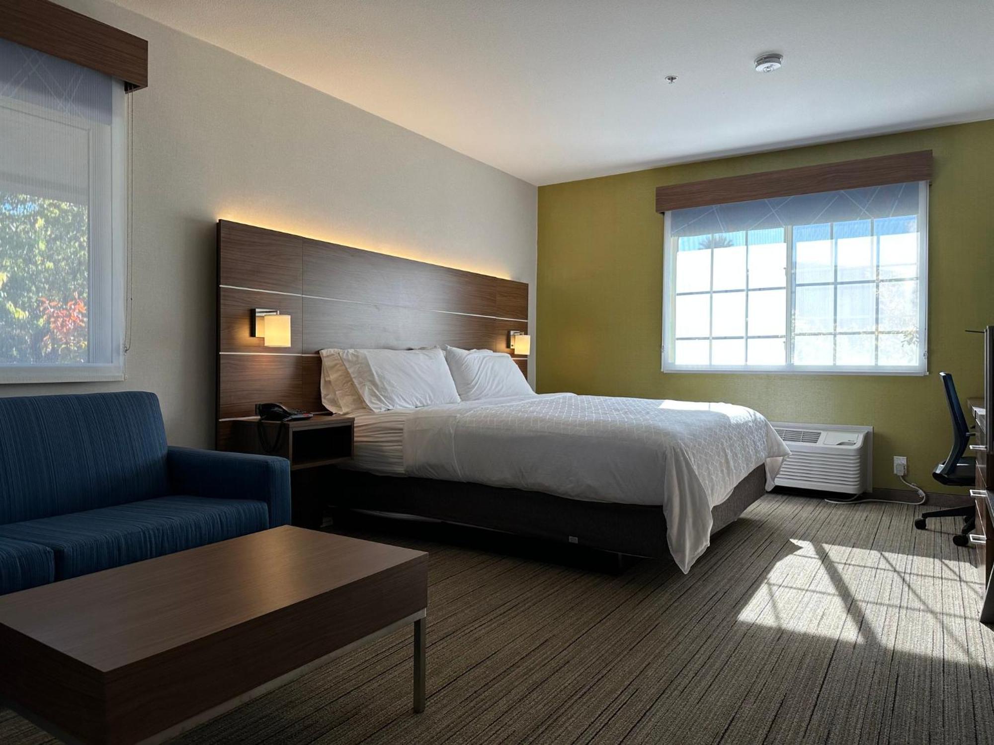 Holiday Inn Express & Suites Mountain View Silicon Valley By Ihg Екстер'єр фото